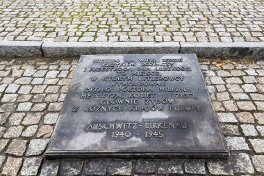 Auschwitz ve Auschwitz-Birkenau, imha kampı.,
