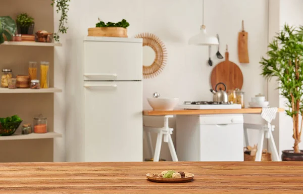 Cerca Mesa Madera Decorativo Estilo Fondo Cocina Frigorífico Lavavajillas Cocina — Foto de Stock