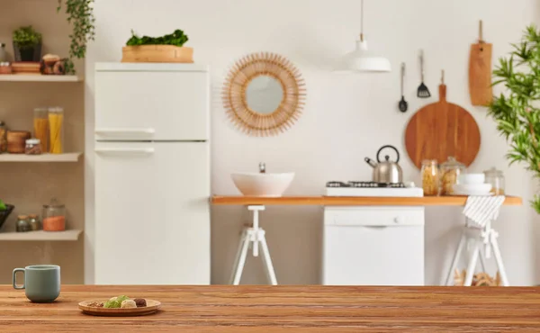 Cerca Mesa Madera Decorativo Estilo Fondo Cocina Frigorífico Lavavajillas Cocina — Foto de Stock