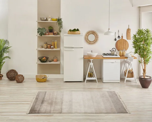 Alfombra Cocina Estilo Parquet Decorativo Nuevo Refrigerador Lavavajillas Estante Espejo —  Fotos de Stock