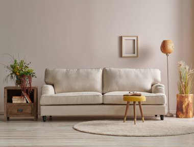 Lamba ve halı tasarımlı modern kanepe..