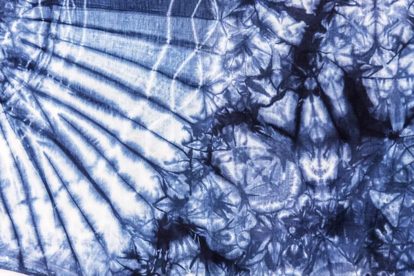 Doku kravat boya kumaş.