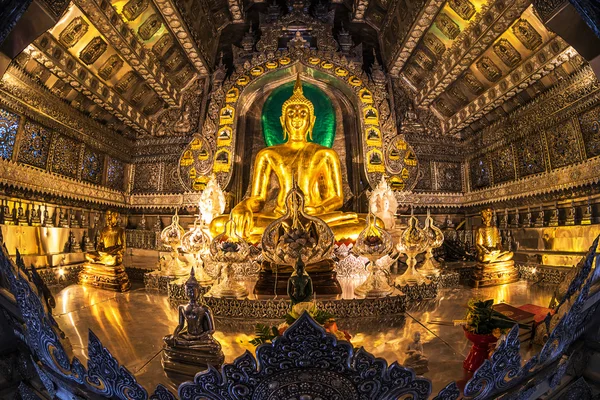 Main Buddha statue at Silver Ubosotha. — Stock Photo, Image