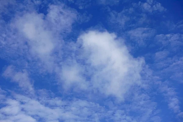 Awan Putih Yang Indah Dengan Latar Langit Biru Awan Putih — Stok Foto
