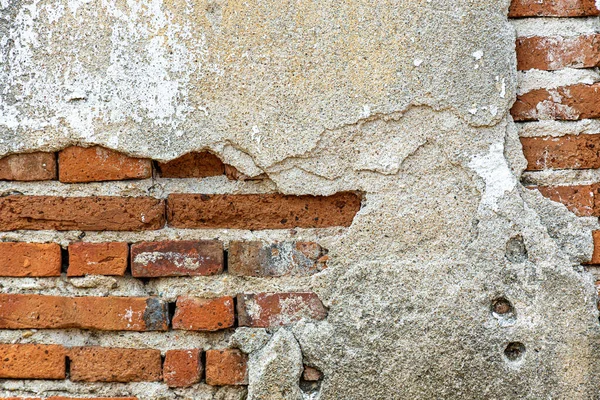 Old Shabby Wall Cement Cracks Visible Brickwork Old Grungy Brickwork — Stock Photo, Image