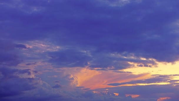 Time Lapse Nuvens Cinza Escuro Rolando Flutuando Céu Concept Storm — Vídeo de Stock