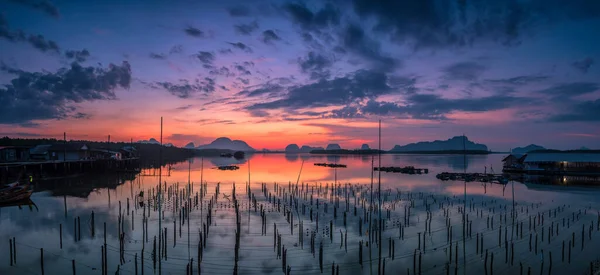 Hermoso Cielo Mañana Durante Amanecer Pueblo Pescadores Sam Chong Tai — Foto de Stock