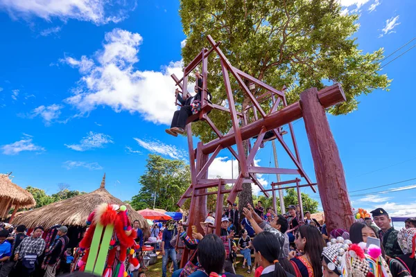 Chiang Rai Thailand September 2019 Akha Stammen Spelar Med Trägungan — Stockfoto