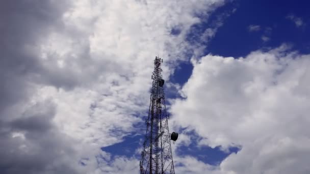 Zeitraffer Grau Und Weiß Rollende Geschwollene Wolken Die Himmel Mit — Stockvideo