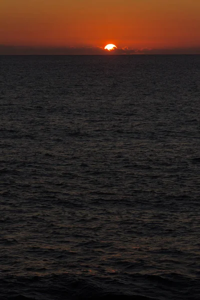 Puesta Sol Océano Atlántico Frente Costa Galicia Oeste Península Ibérica — Foto de Stock