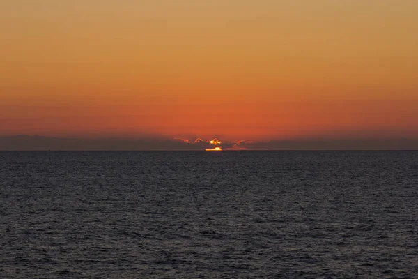 Puesta Sol Océano Atlántico Frente Costa Galicia Oeste Península Ibérica — Foto de Stock