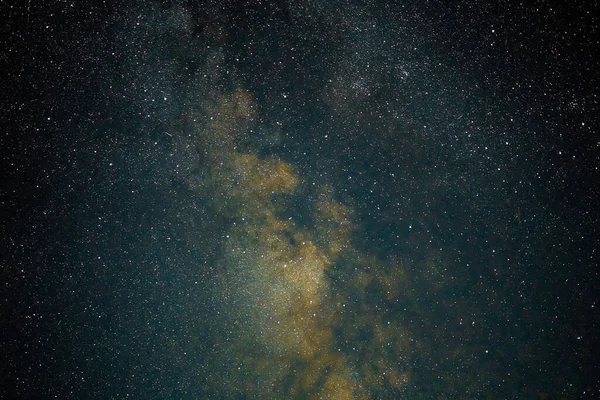 Milchstraße Sterne Weltraumstaub Universum Langzeitaufnahme Mit Korn Sommernachthimmel Milchstraße Nachtlandschaft — Stockfoto