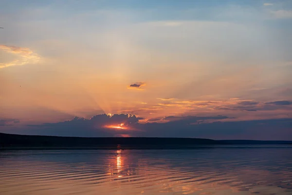 Dramatic Sunset Sea Water Cloudy Sky Golden Colored Nature Background — Stock Photo, Image