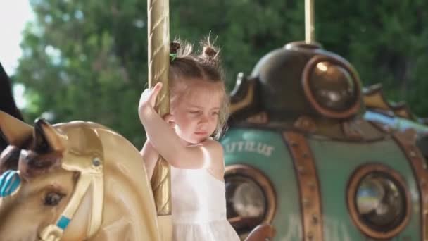 Little girl ride Horse Old Fashioned French Carousel, Roundabout — Stock Video