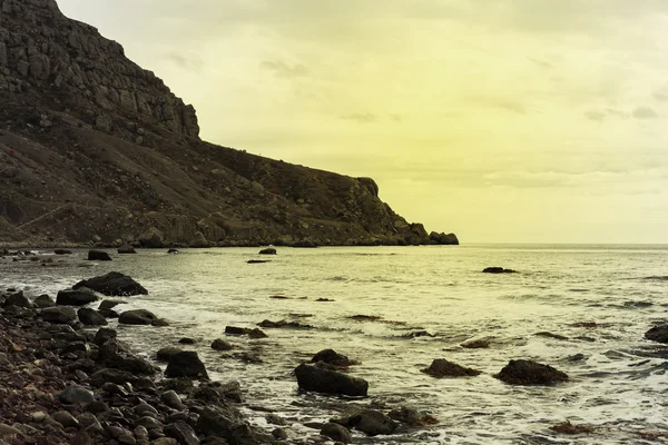 Seascape with rocky cliffs — Stock Photo, Image