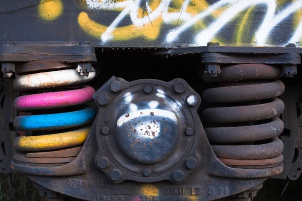 Närbild av rostiga fjädrar på godståg boxcar, sterling, colorado — Stockfoto