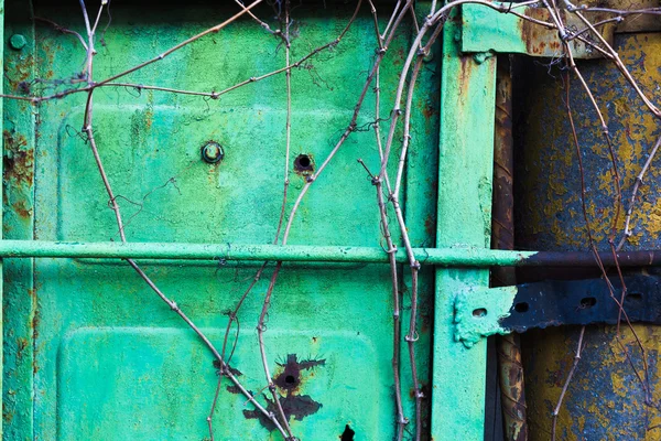 Old rusty garage door — Stock Photo, Image