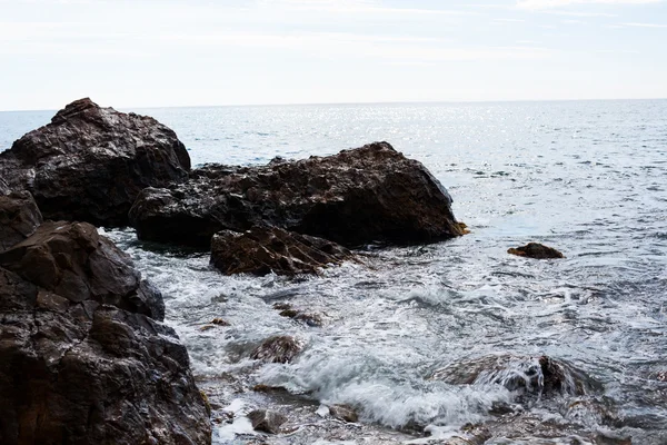 Stone in the sea or ocean — Stock Photo, Image