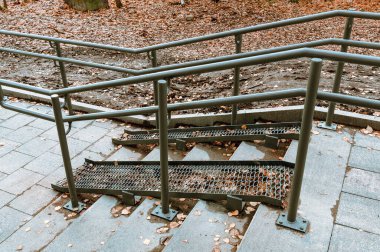 sınırlı hareket kabiliyeti olanlar için rampa