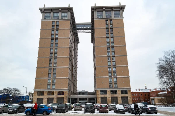 Petrozavodsk Rusia Febrero 2021 Edificio Residencial Gran Altura Que Consta — Foto de Stock