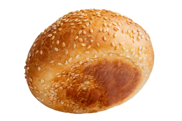 Frisches Brötchen Mit Sesamsamen Ohne Schatten Isoliert Auf Weißem Hintergrund — Stockfoto