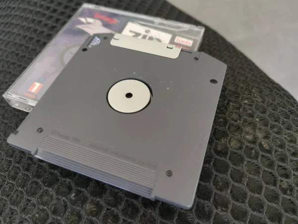 Perak Malesia Novembre 2020 Ritrovato Obsoleto Floppy Disk Con Zip — Foto Stock