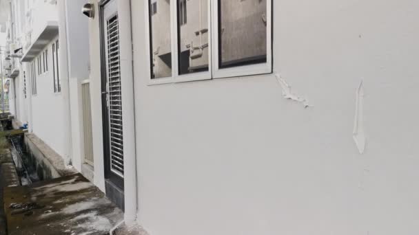 Pelé Peinture Enduite Blanc Sur Mur — Video