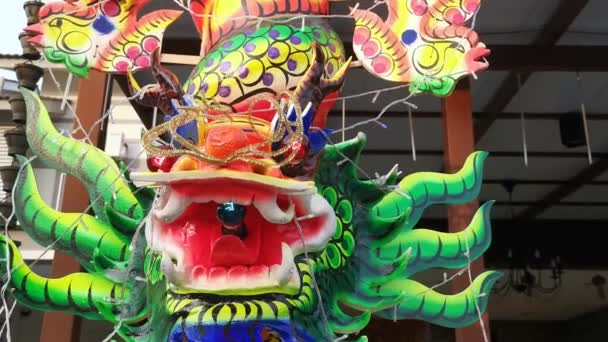 Close Shot Footage Dragon Head Figure Joss Stick Pole — Stock Video