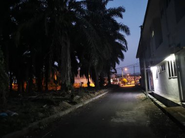 Asya 'daki yerleşim bölgesinde hava kararacak..