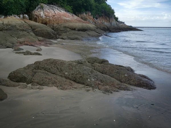 Landschaft Des Schönen Felsigen Strandes — Stockfoto