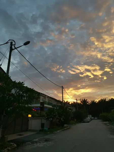 Schöner Sonnenaufgang Rund Die Typisch Asiatische Straße — Stockfoto