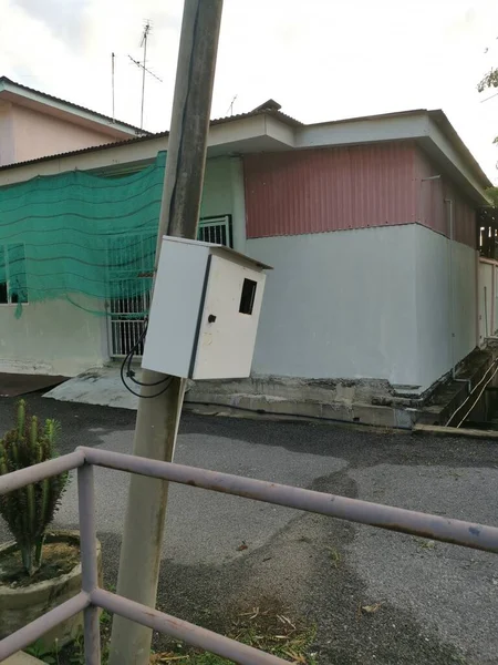 Escena Del Poste Eléctrico Por Calle —  Fotos de Stock