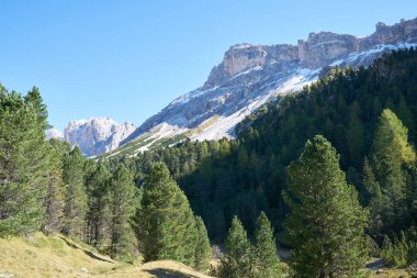 Rocky dağ manzarası, Dolomitler, İtalya