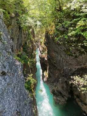 Arnavutluk 'un Theth, Grunas Kanyonu' ndaki Boğaz