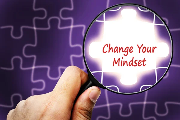 Change Your Mindset word. Magnifier and puzzles. — Stock Photo, Image