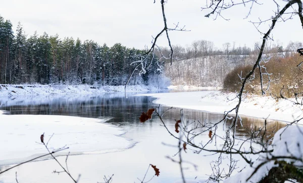 Winter Landscape Frosty Day Steam Rises Frozen River — Stock Photo, Image