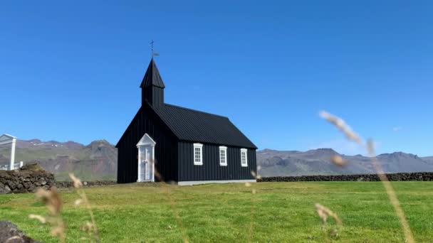 Black Church Budakirkja Snaefellsness Peninsula Island — Stock video