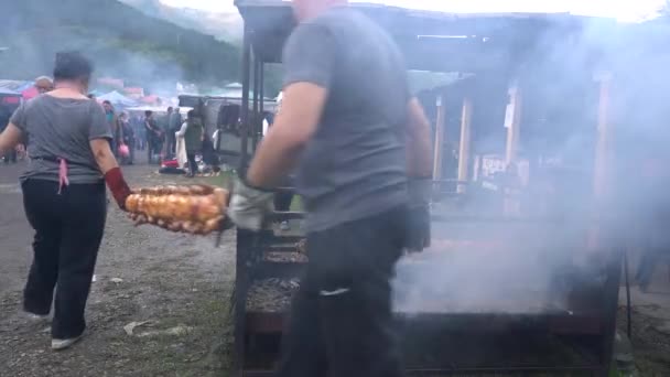 Roosteren Kippen Spit Celebration Runtle Fair Turbe Bih September 2020 — Stockvideo