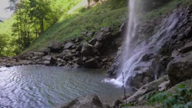 Büyük Şelale Ilomska, Vlasiç dağı, Bosna-Hersek