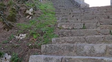 Orta Çağ 'dan Srebrenik Kalesi, B & H