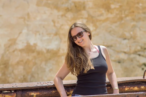 Tatildeki güzel kız.