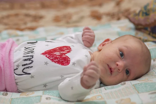 Yenidoğanlarda hormonal döküntüleri