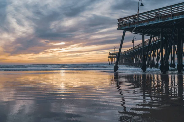 Západ Slunce Pismo Beach Dřevěné Molo Slavná Turistická Atrakce Široká — Stock fotografie