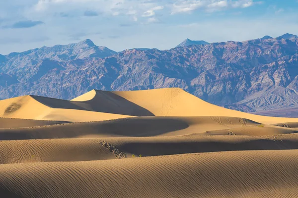 Sand Dunes Mountains Close View Death Valley National Park California — Stock Photo, Image