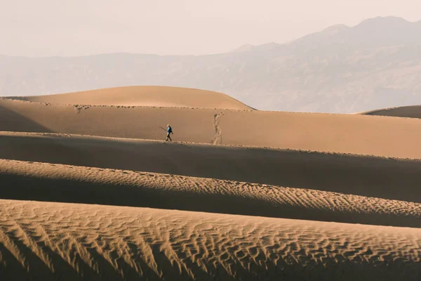 Senderismo Desierto Mesquite Flat Sand Dunes Parque Nacional Del Valle — Foto de Stock