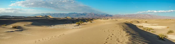 Mesquite Sand Dunes Montañas Cielo Nublado Vista Panorámica Parque Nacional — Foto de Stock