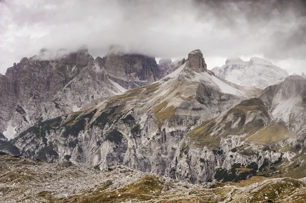 Alpint landskap i dolomiterna — Stockfoto