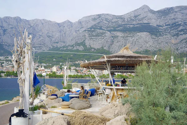 Dalmaçya Hırvatistan Avrupa Daki Makarska Tatil Beldesinin Turistik Manzarası — Stok fotoğraf