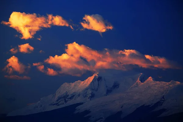 Solnedgång Ljus Över Cordiliera Blanca Peru Sydamerika — Stockfoto