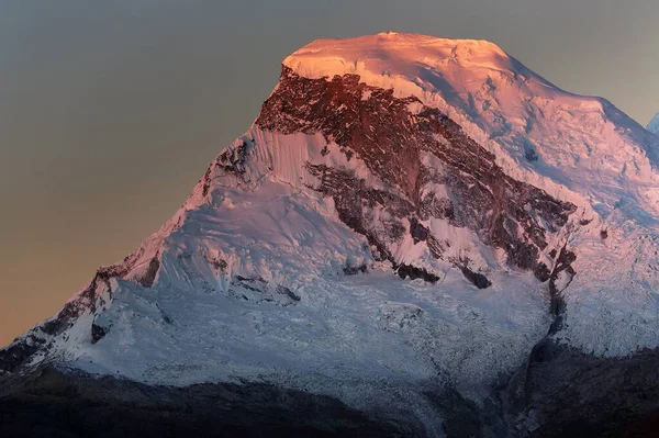 Huascaran Peak 6768M Cordiliera Blanca Peru Südamerika — Stockfoto